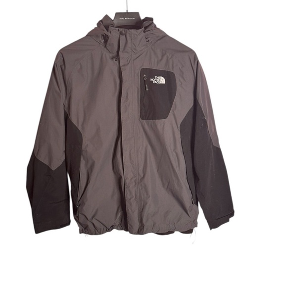 The North Face Men's Charcoal and Black Performance Jacket - Picture 1 of 8